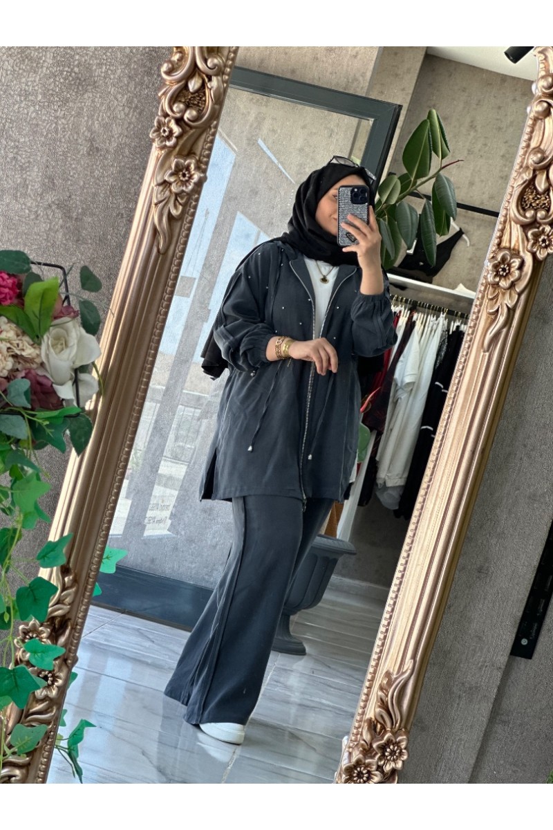 B-tensel taşlı giy çık kap